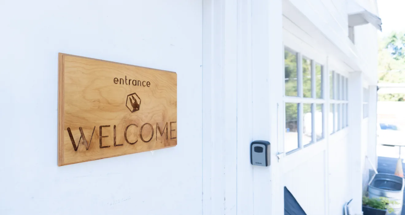 welcome sign for Seattle REconomy's NE Seattle Tool Library