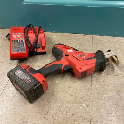 Milwaukee Cordless M18 Hackzall